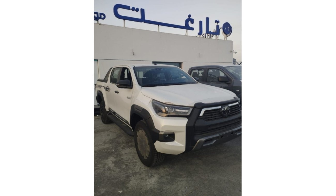 تويوتا هيلوكس Toyota hilux adventure 2.8L DIESEL V4 2024