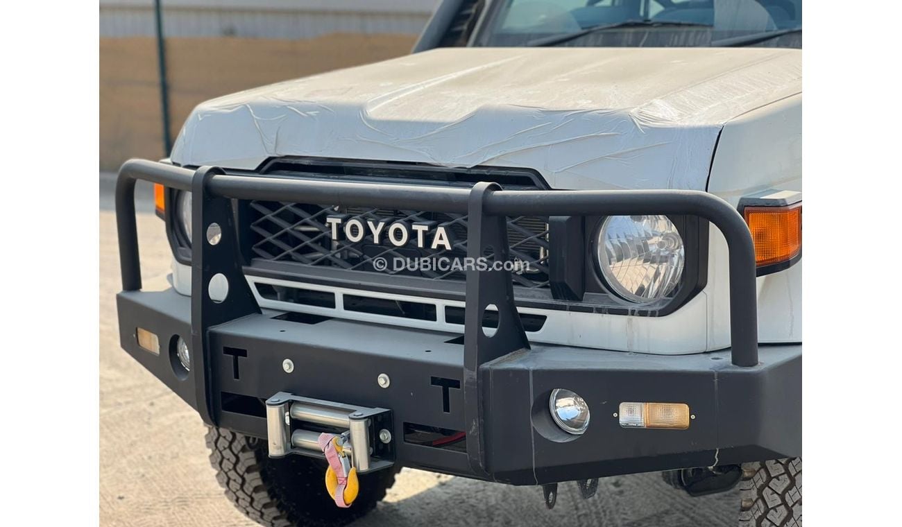 تويوتا لاند كروزر هارد توب TOYOTA LAND CRUISER LC76 4.2 L 2024