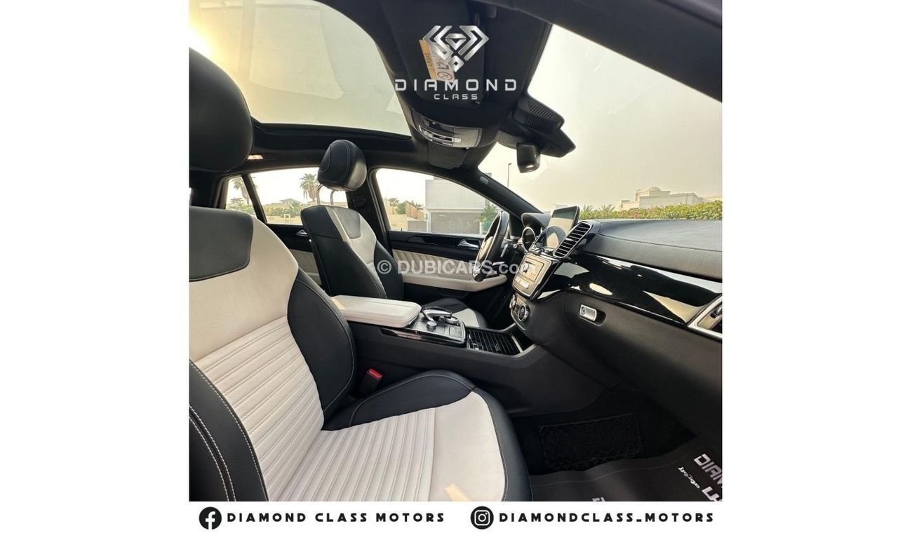 Mercedes-Benz GLE 43 AMG Coupe Mercedes GLE 43 AMG   Black Edition  V6-Biturbo Panoramic  Full Option  GCC 2018 Under Warrant