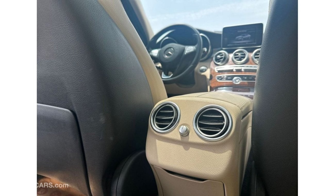 مرسيدس بنز C 300 AMG باك