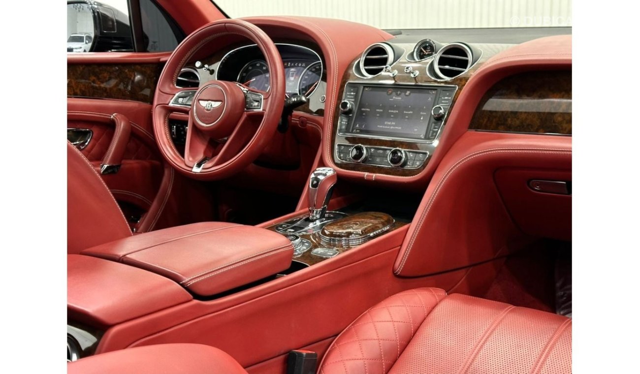 Bentley Bentayga Std Bentley Bentayga W12, Warranty, Full Service History, Full Options, GCC