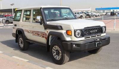 تويوتا لاند كروزر هارد توب 2024 Model Toyota Land Cruiser Hardtop LC76, 4.0L Petrol 4WD A/T