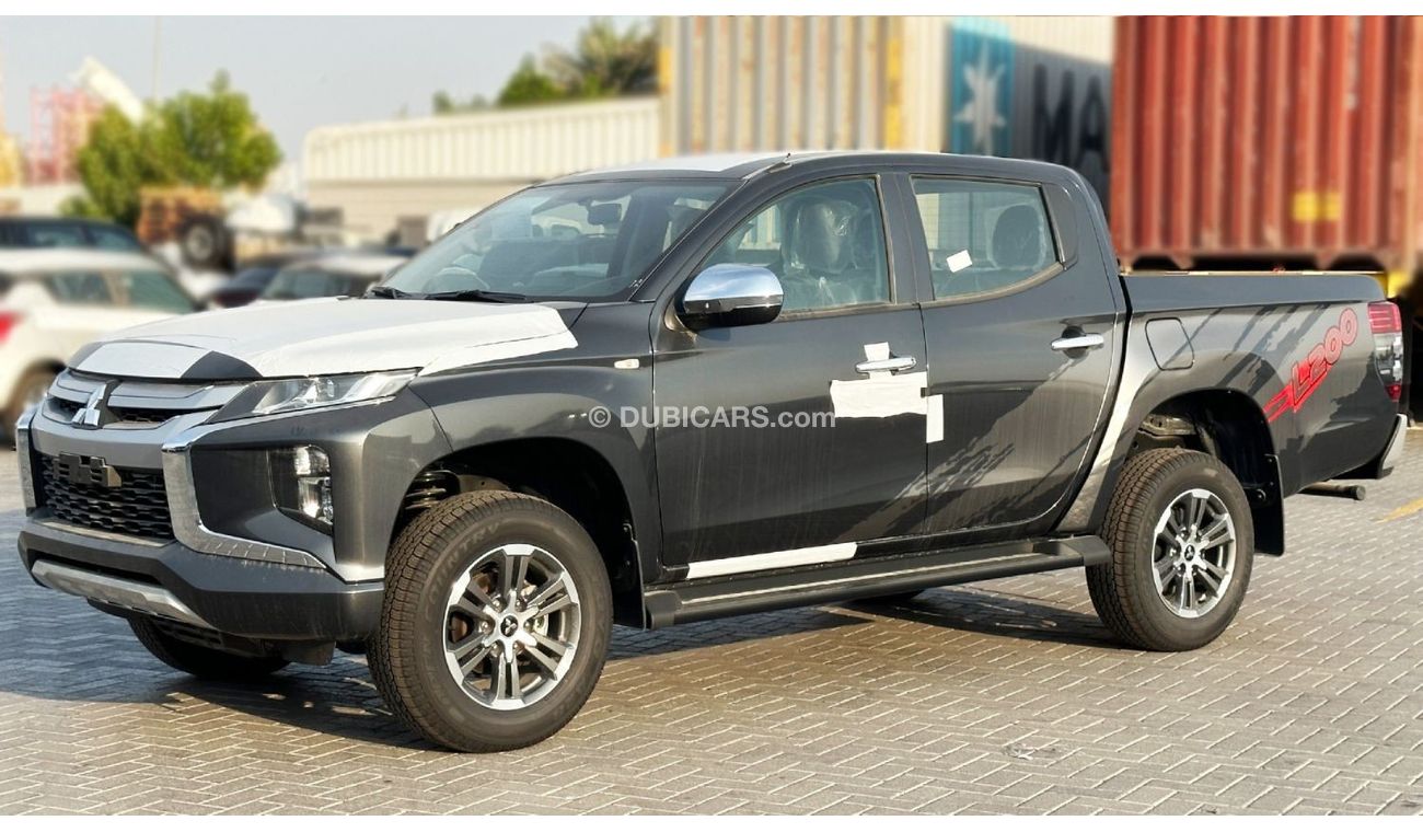 ميتسوبيشي L200 MITSUBISHI L200 2.4L P DC 4WD GLX 5MT