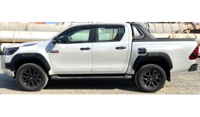 تويوتا هيلوكس Double Cab 2.8L MT Diesel Adventure Full Option