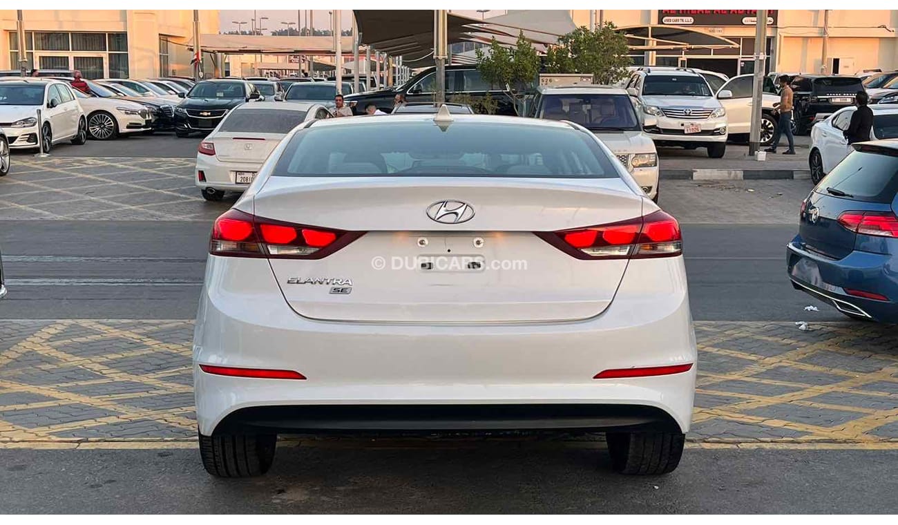 Used Hyundai Elantra ‏ ‏ 2017 for sale in Sharjah - 595736