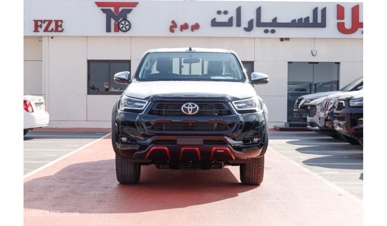 تويوتا هيلوكس TOYOTA HILUX 4.0 AT FENDER BLACK 2024