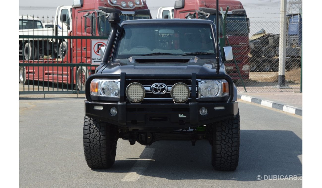 Toyota Land Cruiser Hard Top 5 Door