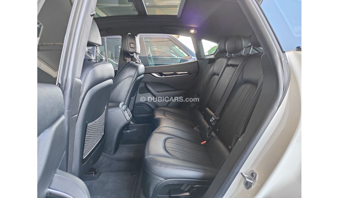 Maserati Levante Std 3.0L (350 HP) AED 2,800 P.M | 2019 MASERATI LEVANTE Q4 | AL TAYER  WARRANTY | GCC | FULL PANORAM