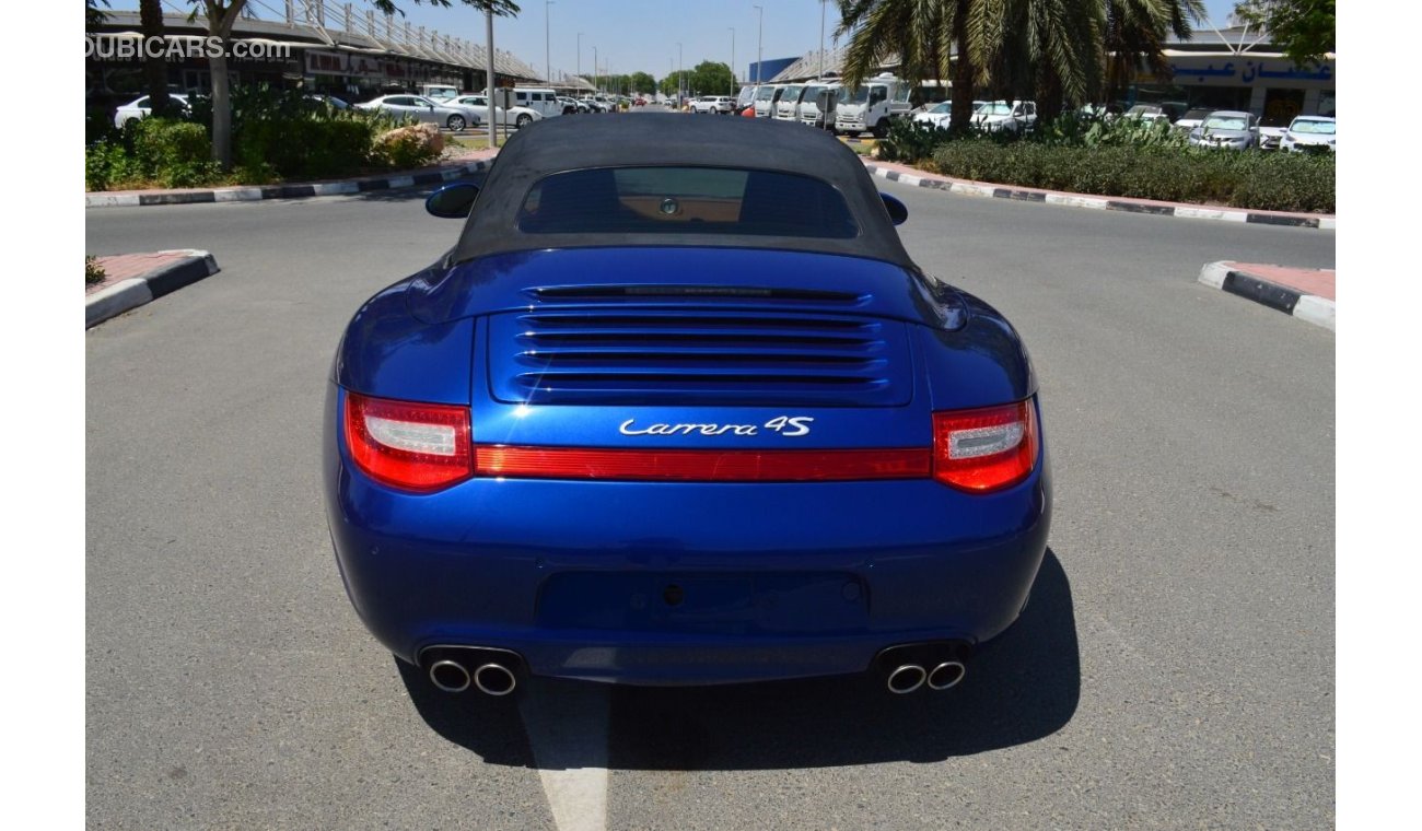 Porsche 911 Carrera 4S