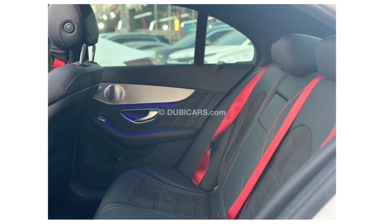 Mercedes-Benz C 43 AMG Mercedes Benz C 43 AMG 2019 Korean Specs