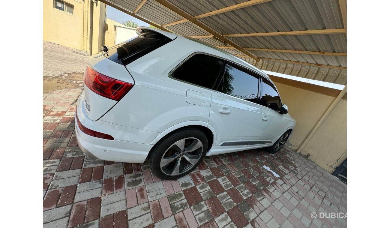 أودي Q7 45 TFSI quattro S-لاين اودي كيو ٧ ٢٠١٦