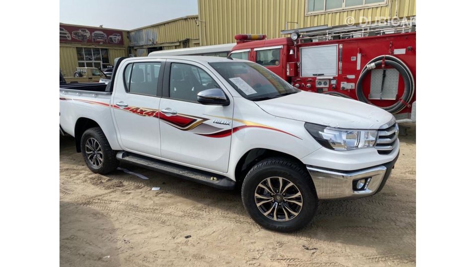 Toyota Hilux Diesel 2020 full option for sale: AED 100,000. White, 2020