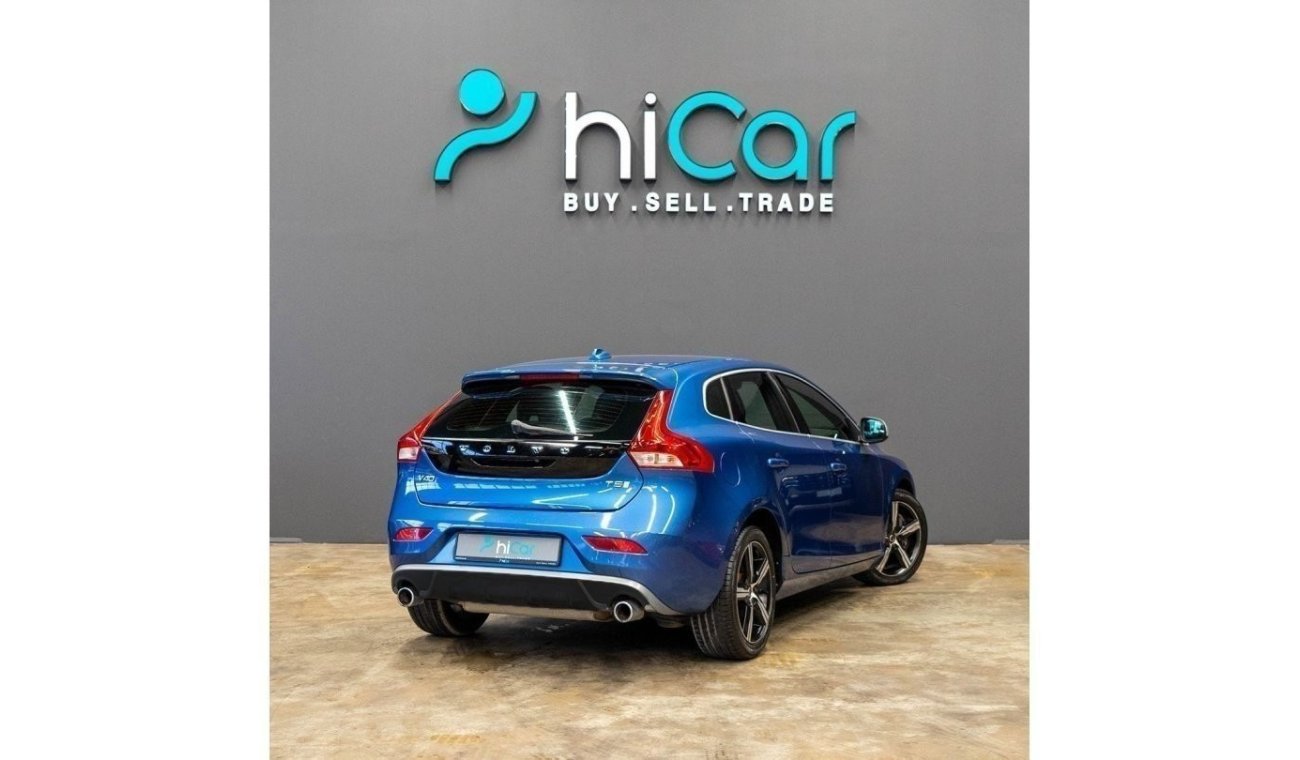 Volvo V40 R Design AED 1,106pm • 0% Downpayment • T5 R-Design • 2 Years Warranty