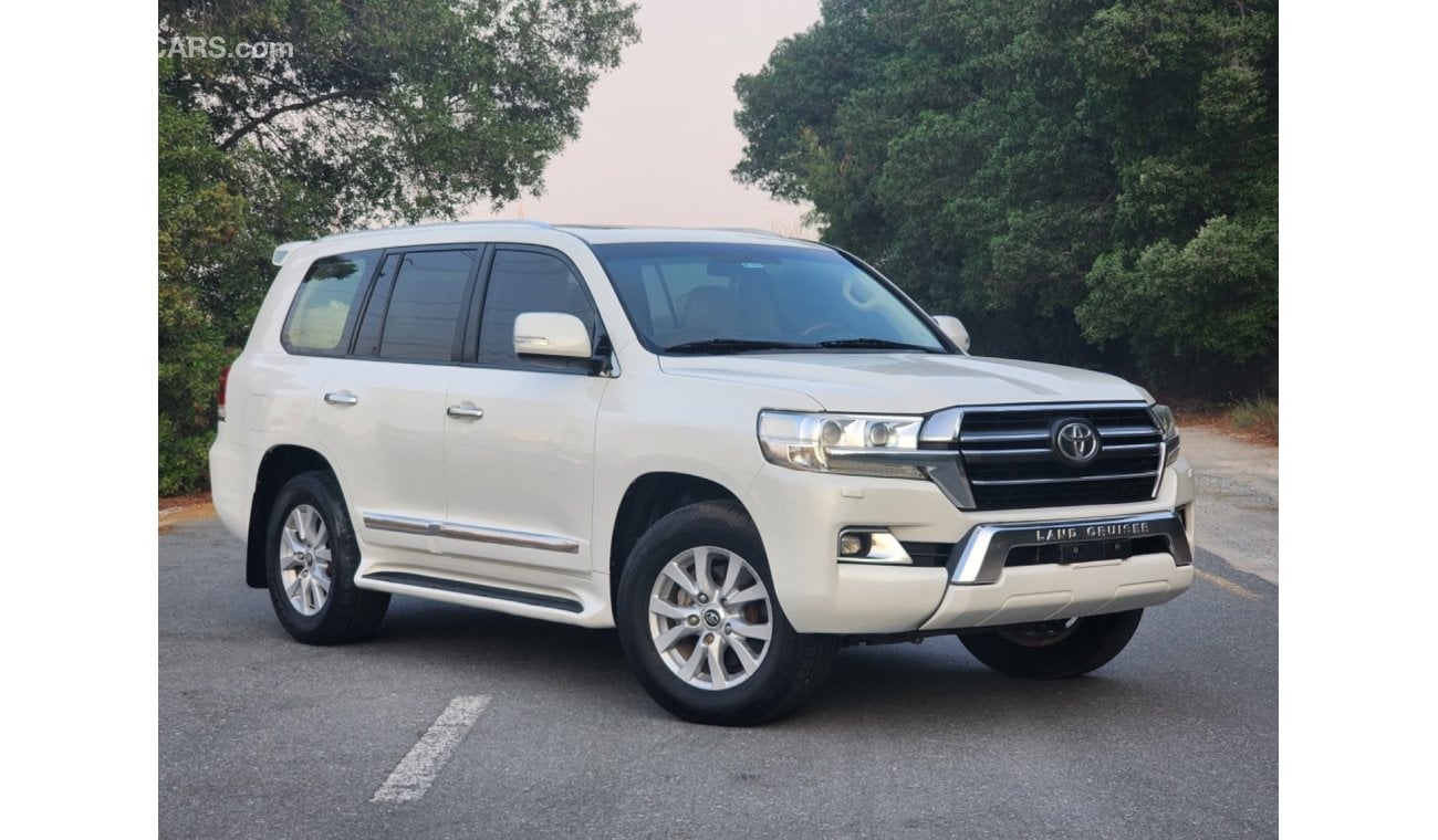 Toyota Land Cruiser GXR Left hand drive Diesel