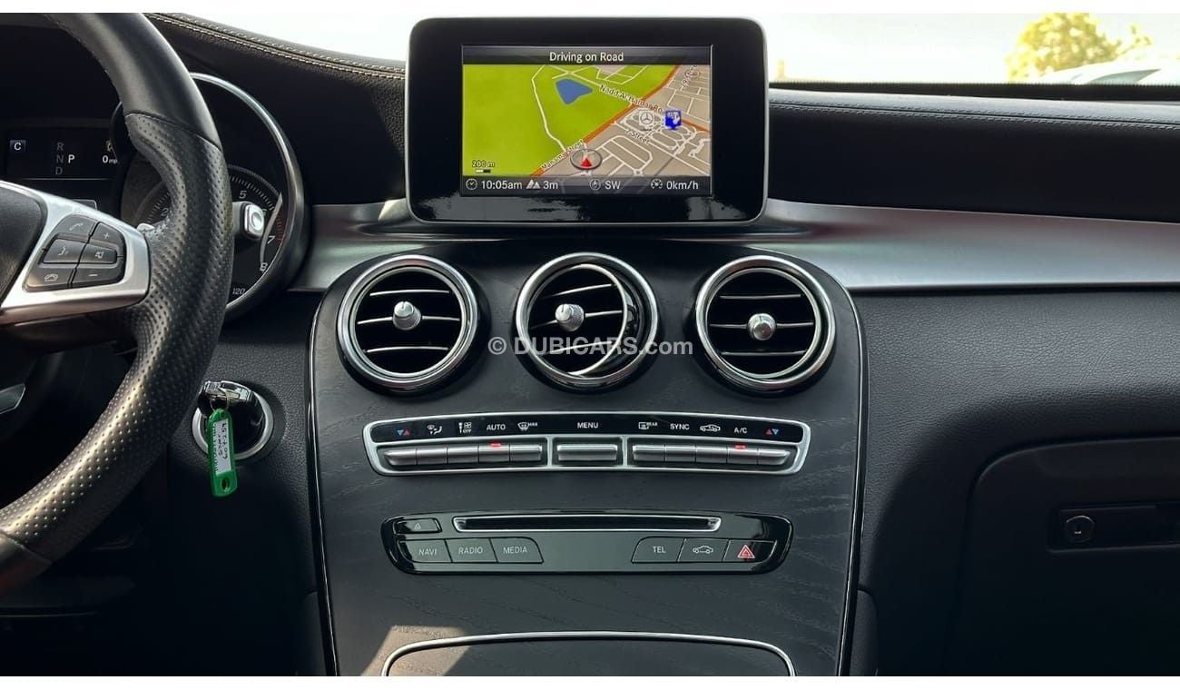 Mercedes-Benz GLC 250 4MATIC 2.0L