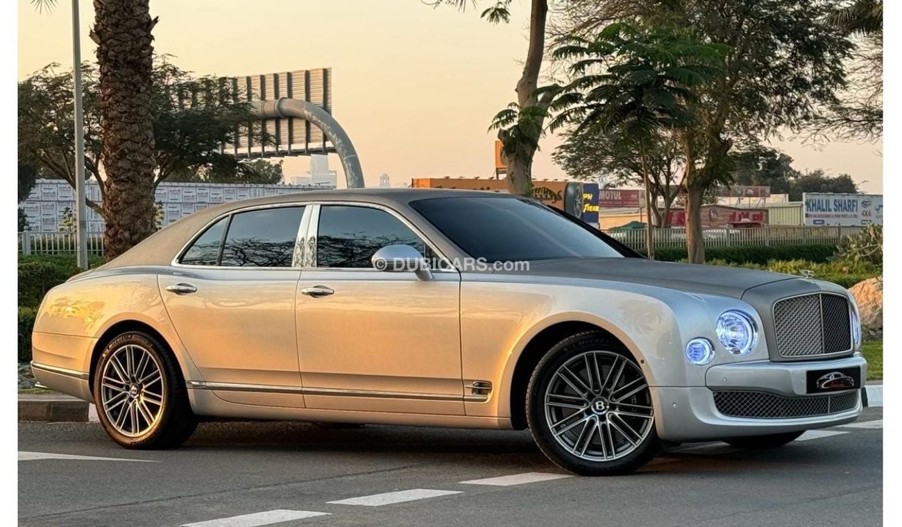 بنتلي مولسان BENTLEY MULSANNE 2012 V8 VIP LOW MILEAGE IN PERFECT CONDITION