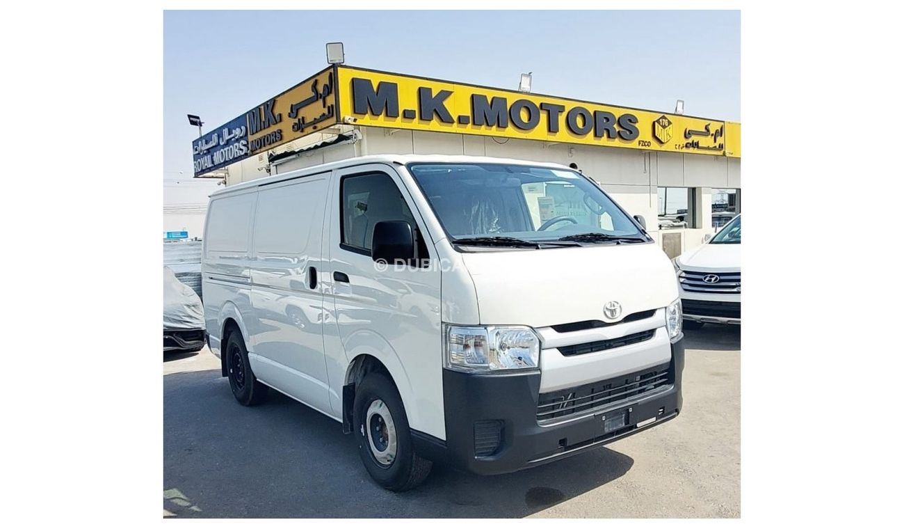 تويوتا هاياس TOYOTA HIACE CARGO VAN