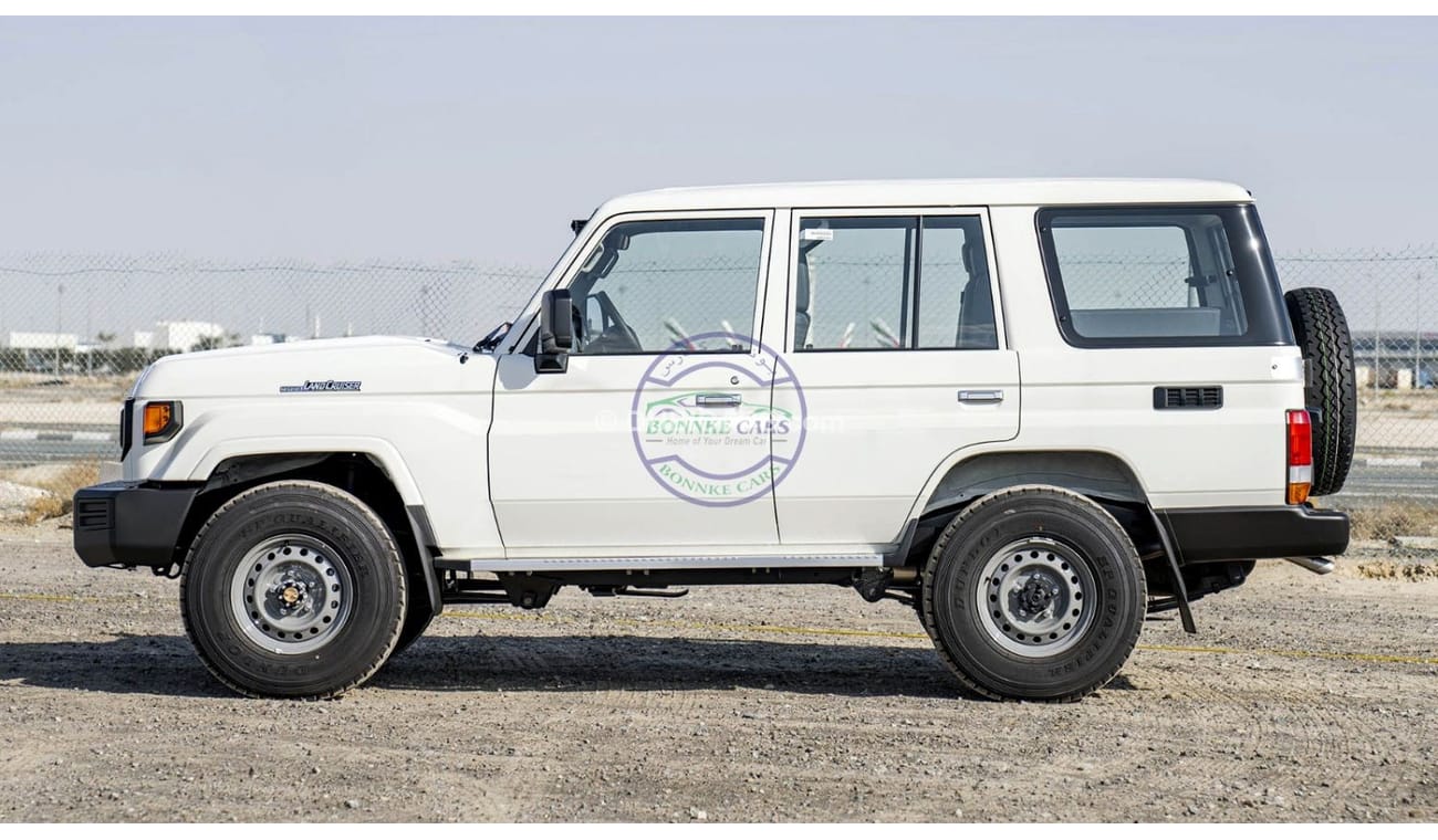 تويوتا لاند كروزر Toyota Land Cruiser LC 76 Hardtop model Year 2024