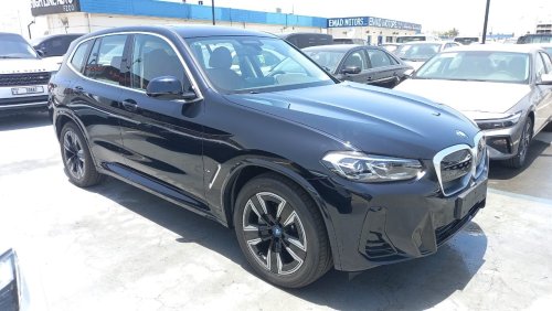 بي أم دبليو iX3 2024 BMW IX3 LEADING RWD 210KW, 540 KM