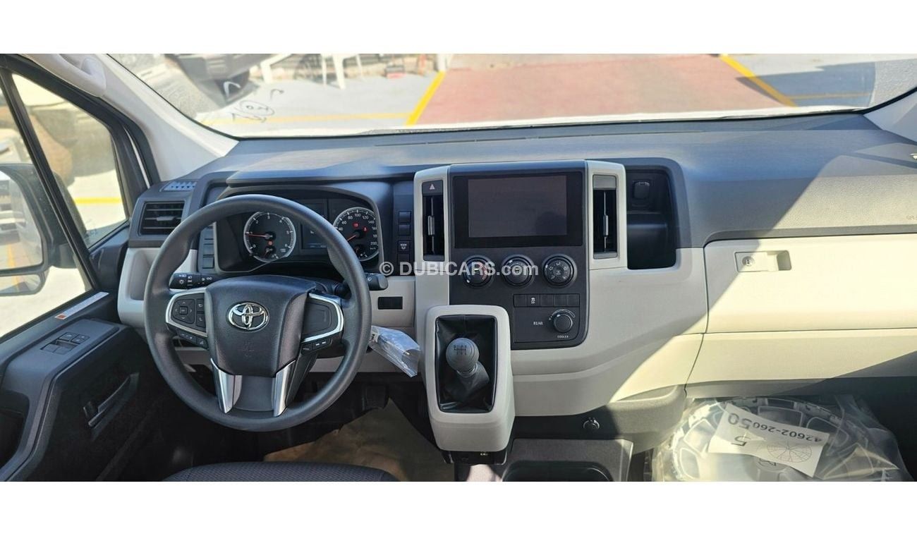 تويوتا هاياس TOYOTA HIACE HIGHROOF 3.5Ltr V6 MT 2WD 13-SEATER  2025