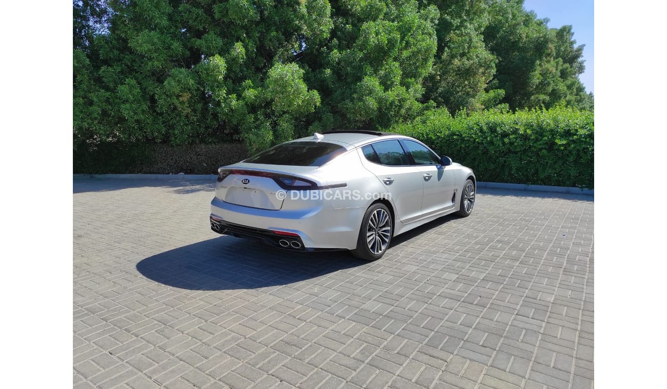 Kia Stinger Kia Stinger 2018 V4 2.0 turbo usa full opstions