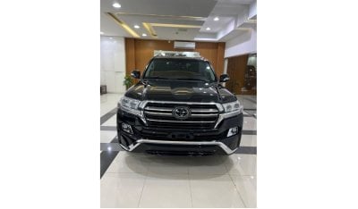 تويوتا لاند كروزر Toyota Land Cruiser VXR 5.7