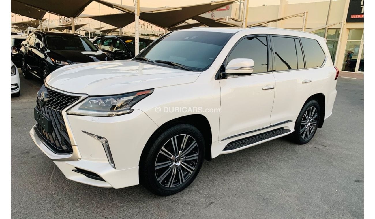 Lexus LX570