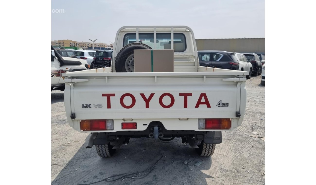 تويوتا لاند كروزر بيك آب Toyota Land Cruiser 79 Single Cab V8 4.5L Diesel 2024YM