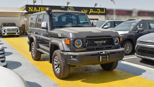 Toyota Land Cruiser Hard Top 4.0L V6 A/T