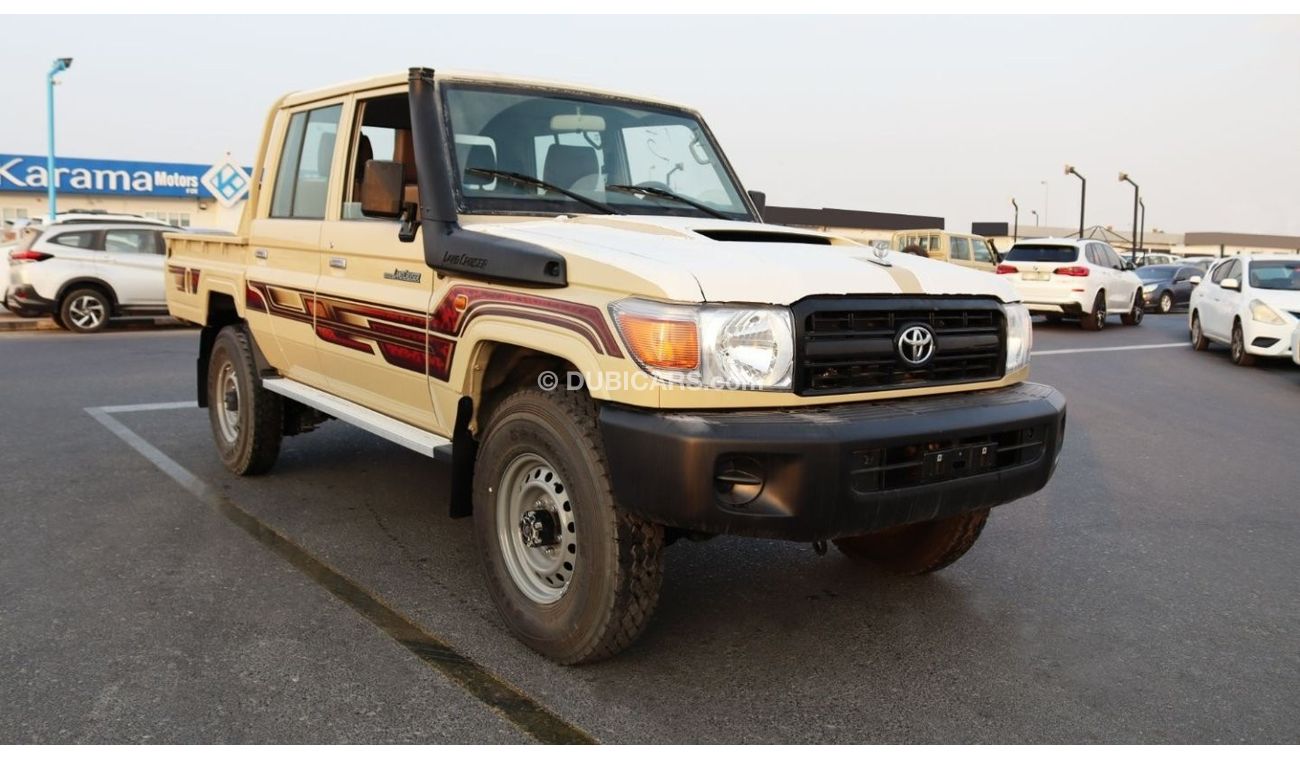 Toyota Land Cruiser Pick Up 4.5LTR V8 DIESEL DOUBLE CABIN, DIFFLOCK 2023,DIFFERENTIAL LOCK, POWER WINDOW , CENTER LOCK