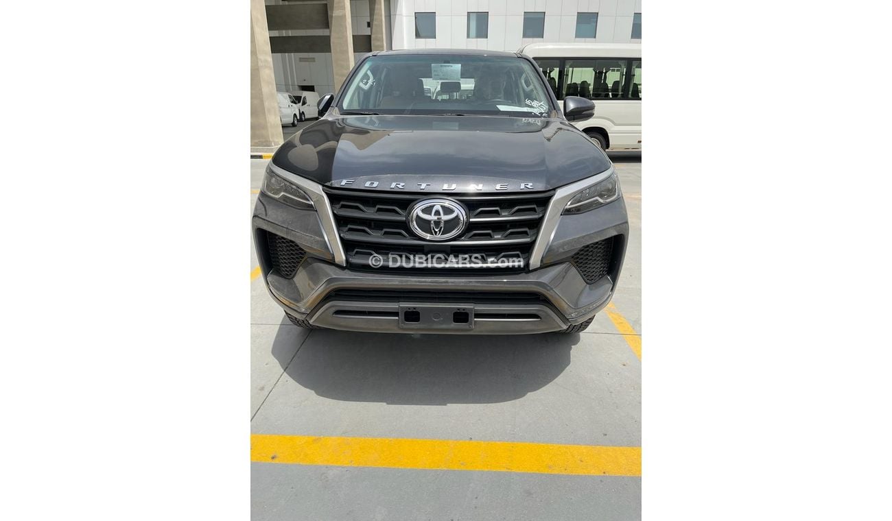 Toyota Fortuner 2.7 L 4x2