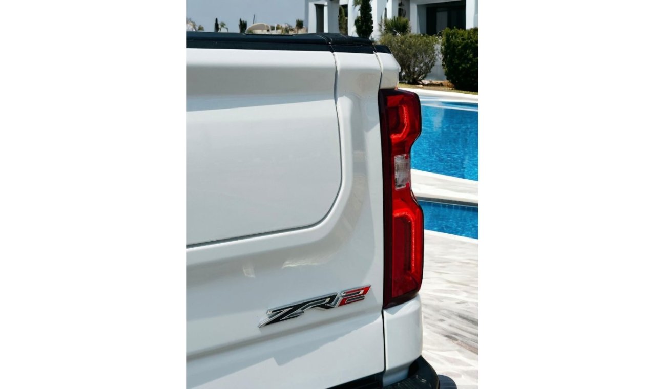 شيفروليه سيلفارادو AED 4,400 PM | ZR2 | CHEVROLET SILVERADO 6.2 V8 | GCC | 0% DP | AGENCY WARRANTY | FSH