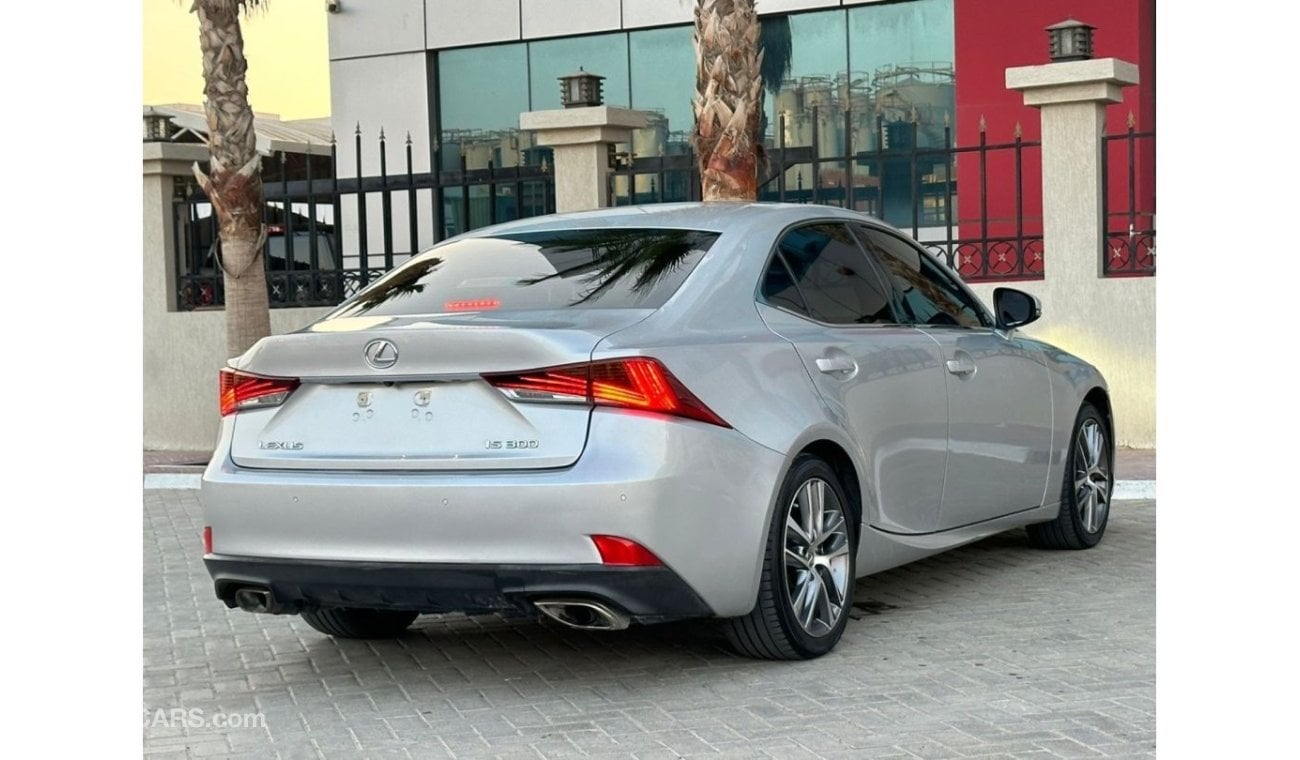 Lexus IS300 Platinum