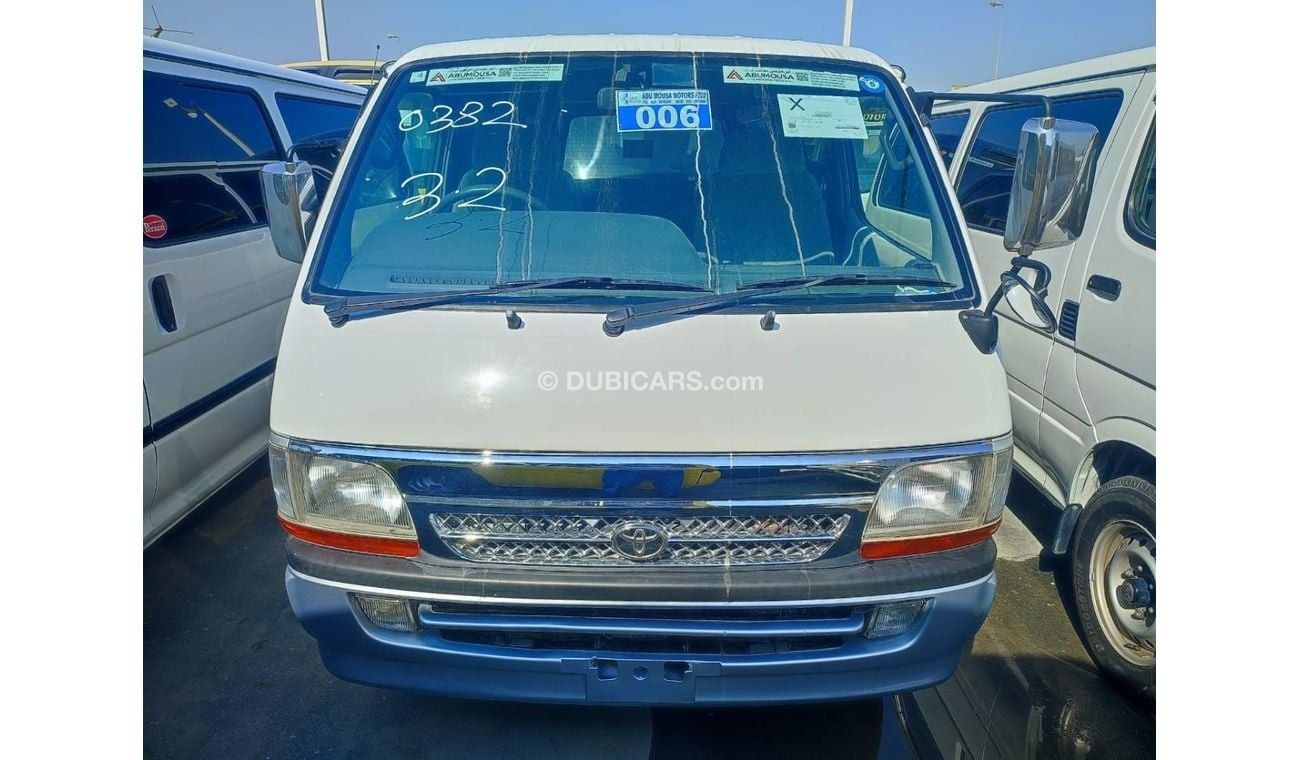 تويوتا هاياس LH172-1002663 || TOYOTA HIACE	2001	WHITE	3000	DIESEL	RHD	MANUAL