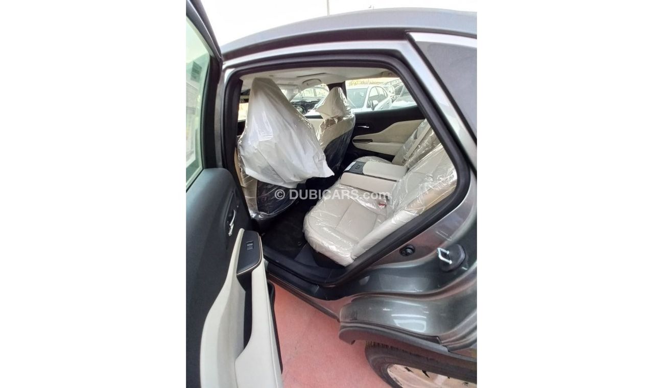 Toyota Crown 2.5L Hybrid Premium, memory seat ,leather, electric seats ,ventilation seats ,360 camera ,radar, LDA