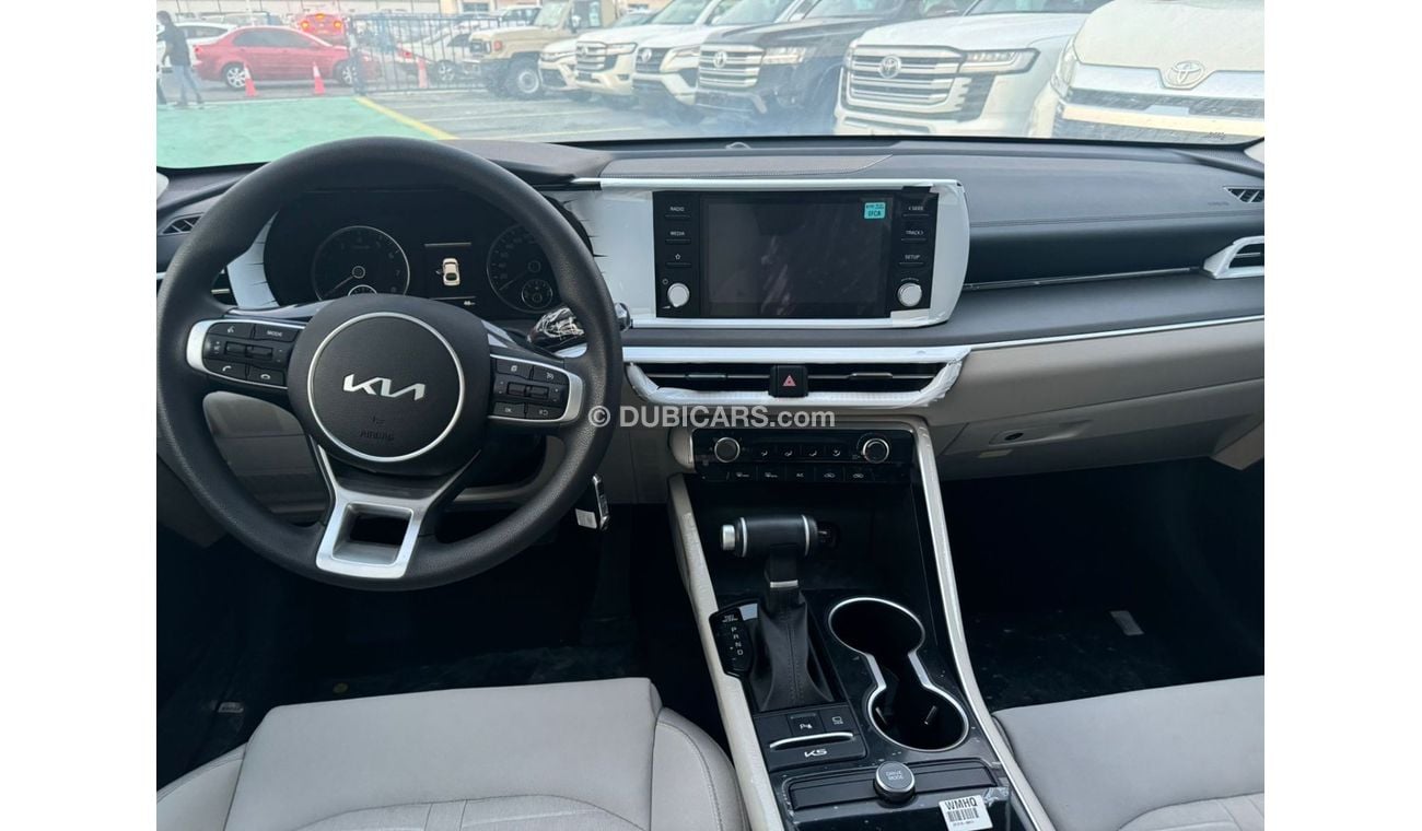 Kia K5 2.0L PETROL 2023 GCC