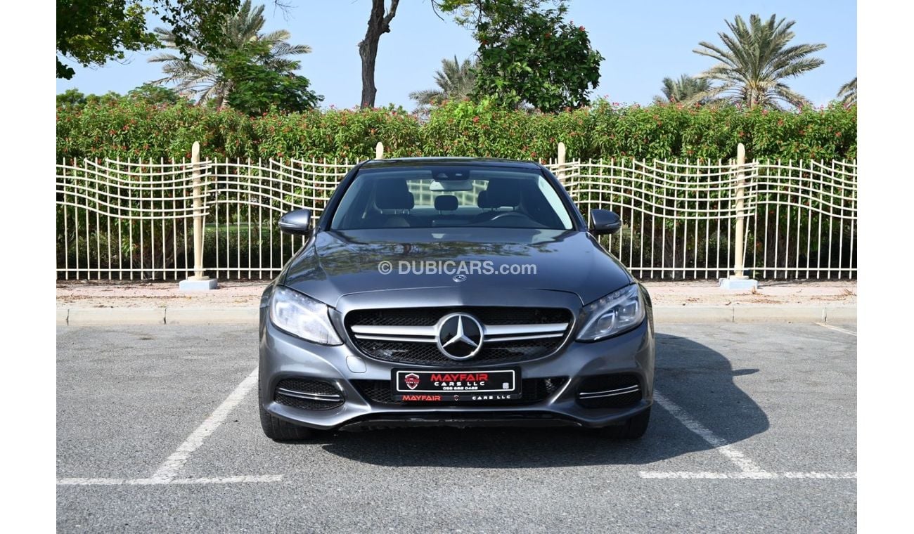 Mercedes-Benz C 300 0% DP - ENGINE+GEAR+CHASSIS GURANTEE - MERCEDESE C300 2.0 4MATIC LEXURY AWD 2017  - US SPECS