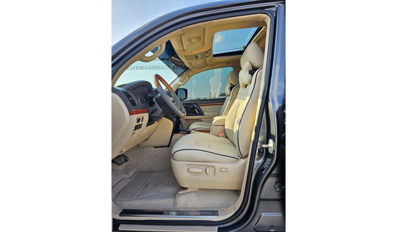 تويوتا لاند كروزر / GXR V6 / SUNROOF / FULL OPT / ORG  SHAPE / LOT#16404