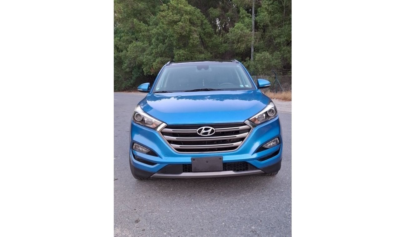 Hyundai Tucson GLS Plus Tucson, American import, accident-free, unpainted, full specifications, panoramic, full spe