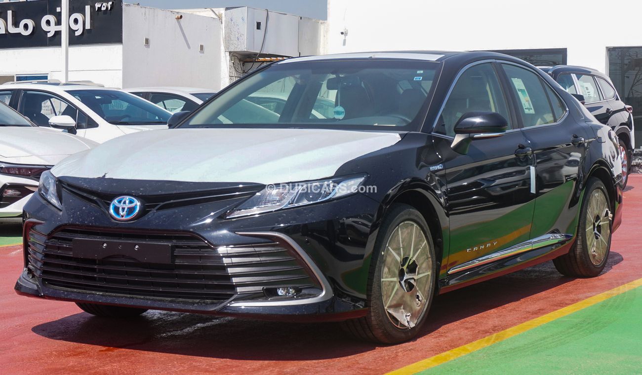 Toyota Camry GLE 2.5L Hybrid