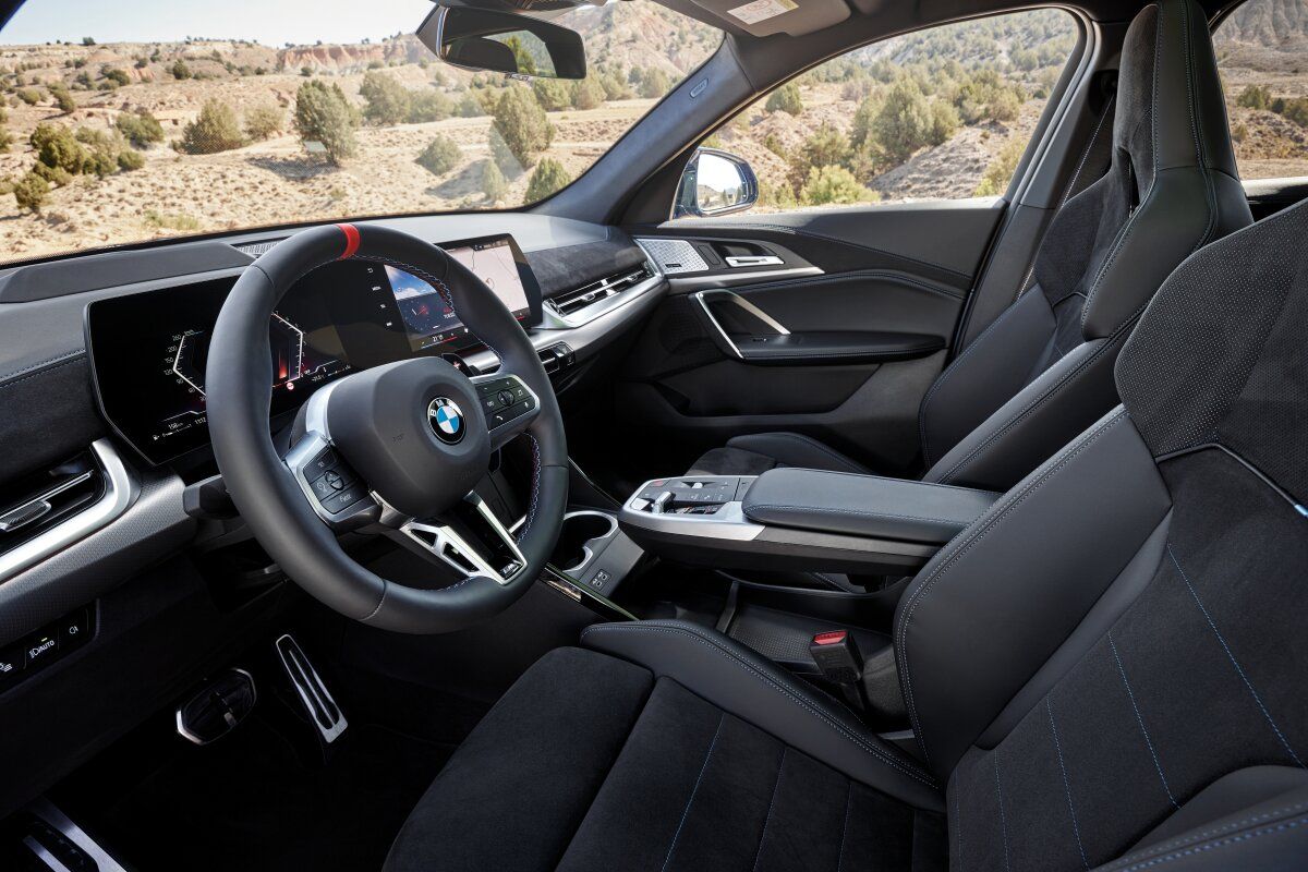 BMW X2 interior - Seats