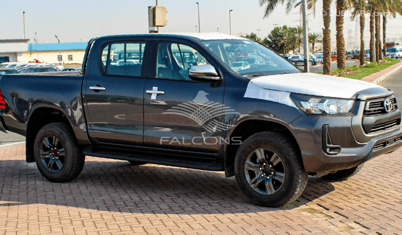 Toyota Hilux 2.4L Turbo Diesel 5 seater Airbags AT