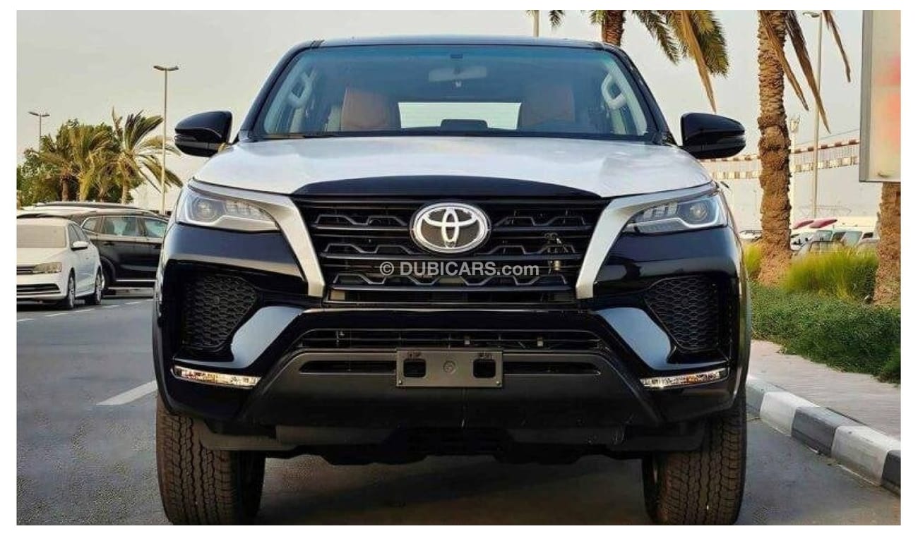 Toyota Fortuner Toyota fortuner 2.7L petrol MY2024 V4 FOR EXPORT ONLY.