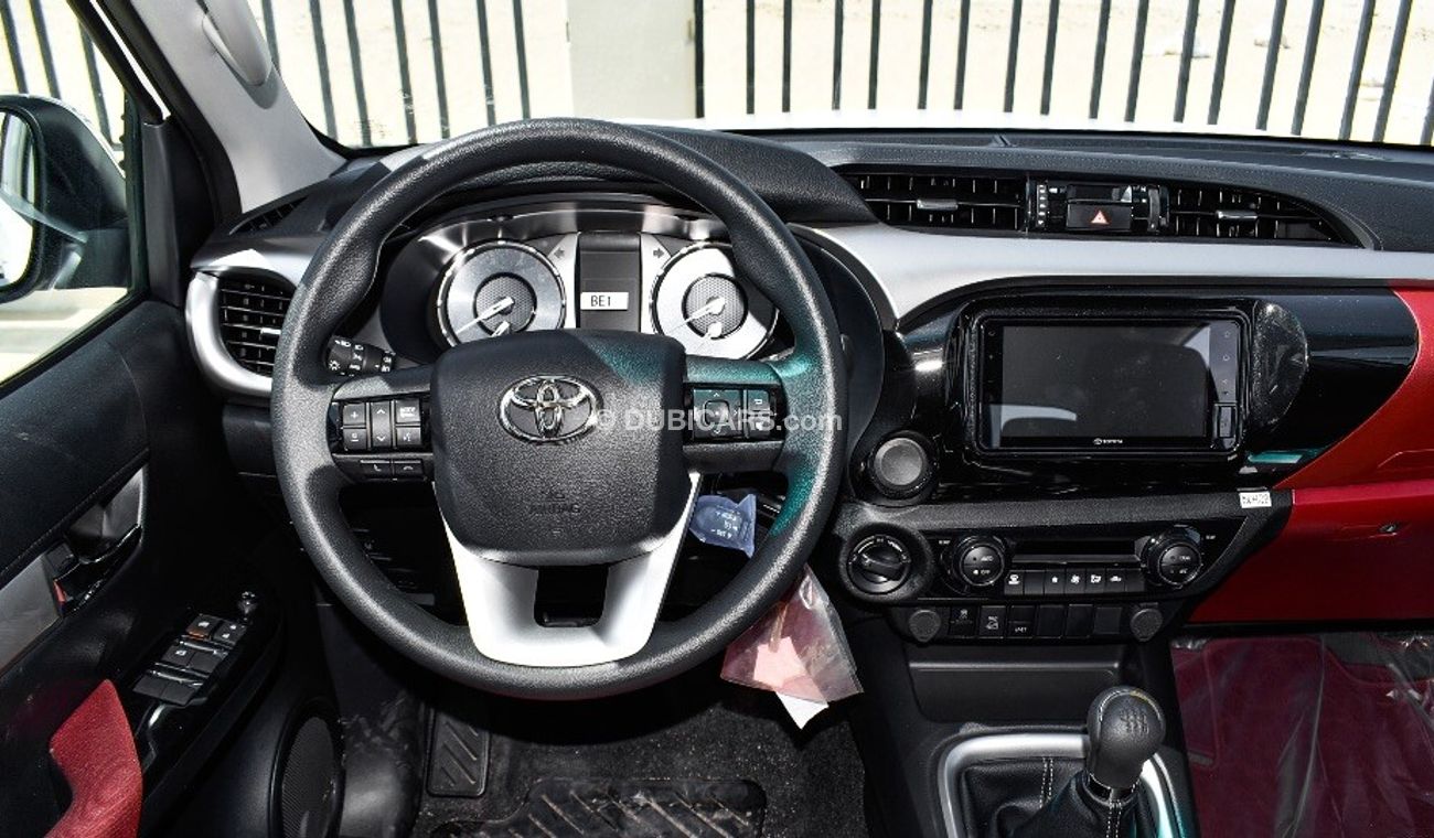 Toyota Hilux 2.8L DIESEL MT MID OPTION 2024