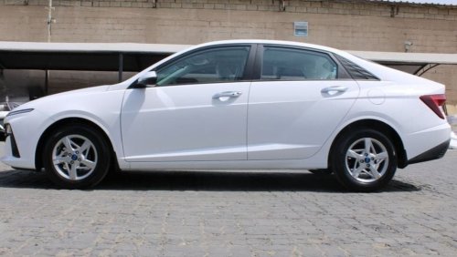 هيونداي أكسنت LHD LUXURY 1.5L PETROL AT 24MY NEW SHAPE