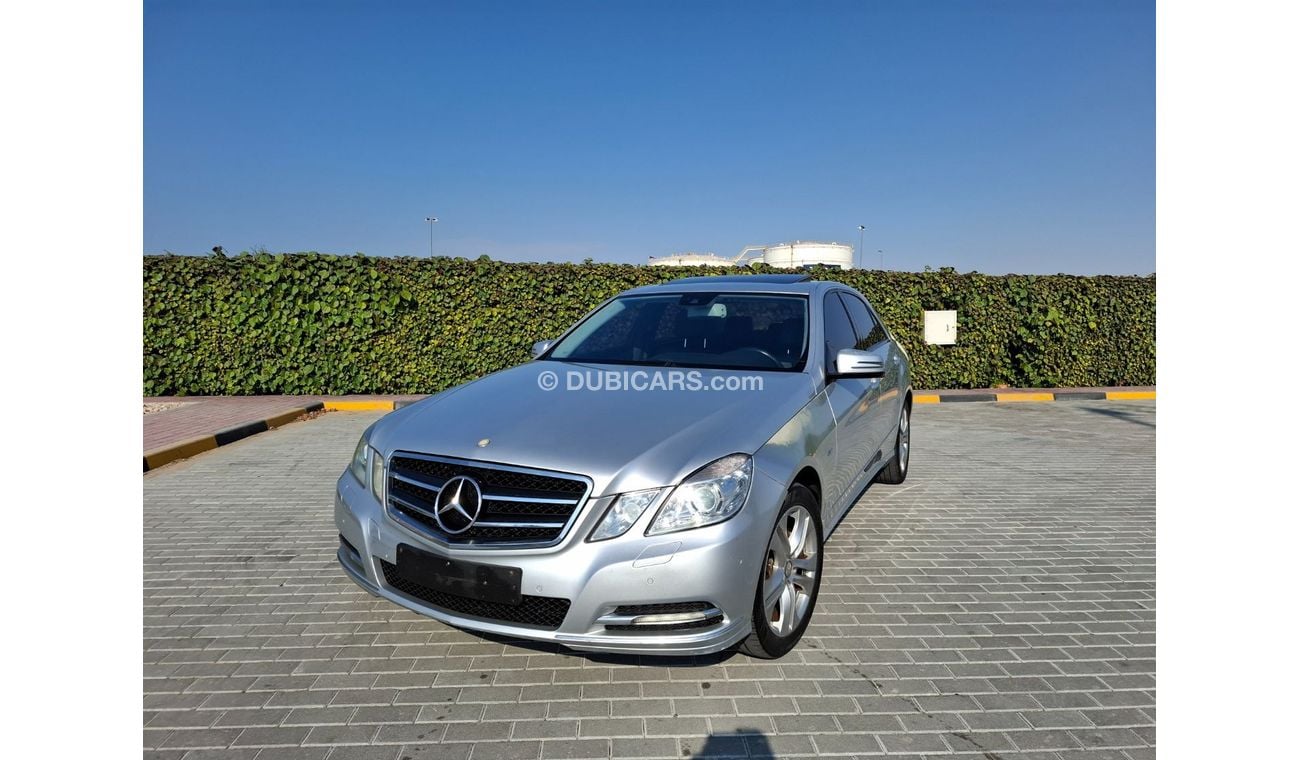 Mercedes-Benz E200 Mercedes-Benz E200 2011 full option