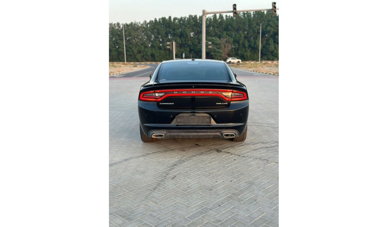 Dodge Charger SXT