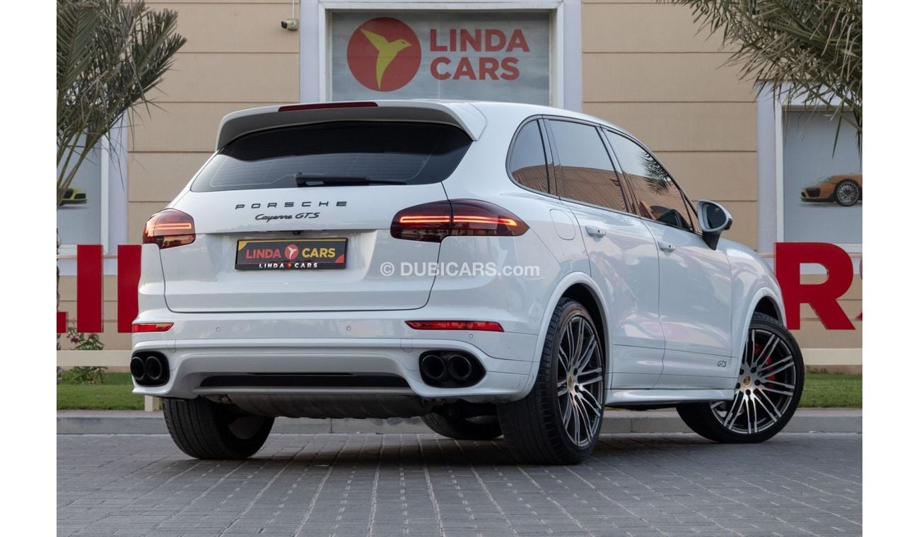 بورش كايان GTS 3.6L Porsche Cayenne GTS 2016 GCC under Warranty with Flexible Down-Payment.