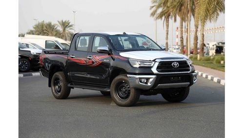 تويوتا هيلوكس 2023 Toyota Hilux 4x4 DC 2.8 SR5 - Black inside black