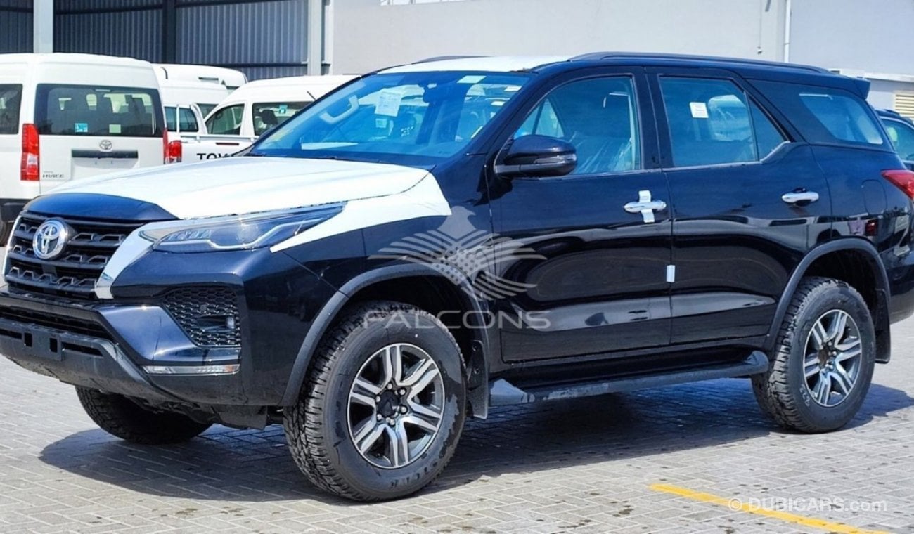 تويوتا فورتونر Toyota/FORTUNER DIESEL / 2.4L COMFORT 4X4 6AT